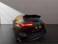 Gebraucht Toyota Highlander Hybrid Luxury 247 PS (181 kW) 2024 Grün SUV