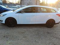 Gebraucht Ford Focus 101 PS (74 kW) 2016 Weiß Kombi