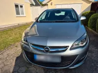 Gebraucht Opel Astra Energy 140 PS (102 kW) 2014 Silber Limousine