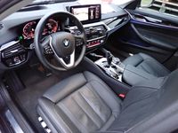 gebraucht BMW 520 d Touring Luxury Line*UPE 77.580*Stdhzg*Pano