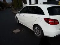 Gebraucht Mercedes B180 122 PS (89 kW) 2018 Weiß Kleinwagen