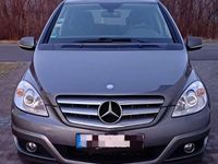 Gebraucht Mercedes B180 109 PS (80 kW) 2009 Van / Kleinbus
