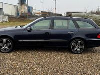 Gebraucht Mercedes E240 Elegance 177 PS (130 kW) 2004 Blau Limousine