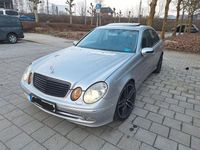 Gebraucht Mercedes E500 Avantgarde 306 PS (225 kW) 2002 Limousine