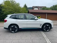 Gebraucht BMW iX3 Sport Line 210 kW (286 PS) 2021 Weiß SUV