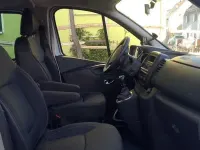 Usata Opel Vivaro 145 CV (106 kW) 2017 Argento Monovolume