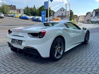 Gebraucht Ferrari 488 670 PS (492 kW) 2017 Weiß Cabrio