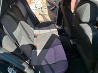 Second-hand VW Golf IV 101 CP (74 kW) 2004 Negru Break