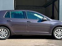 Gebraucht VW Golf VII LOUNGE 150 PS (110 kW) 2015 Schwarz Limousine