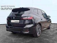 Gebraucht BMW 220 Active Tourer Luxury Line 156 PS (114 kW) 2025 Schwarz Van / Kleinbus