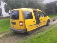 Second-hand VW Caddy 74 CP (54 kW) 2007 Galben Monovolum