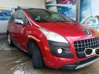 Gebraucht Peugeot 3008 Premium 150 PS (110 kW) 2010 Rot Kombi