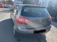Gebraucht VW Golf V 75 PS (55 kW) 2008 Grau Kleinwagen