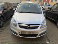 Gebraucht Opel Zafira 120 PS (88 kW) 2006 Silber Van / Kleinbus