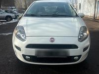 Gebraucht Fiat Punto 77 PS (56 kW) 2013 Weiß Kleinwagen