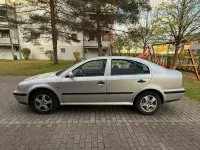 Gebraucht Skoda Octavia 90 PS (66 kW) 1999 Silber Limousine