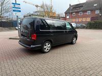 Używany VW T5 140 KM (102 kW) 2015 Czarny Van