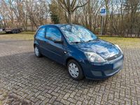 Gebraucht Ford Fiesta 60 PS (44 kW) 2008 Blau Kleinwagen
