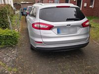 Gebraucht Ford Mondeo 150 PS (110 kW) 2016 Silber Kombi