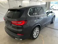Gebraucht BMW X5 Sport Line 394 PS (289 kW) 2021 Grau SUV