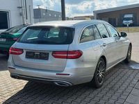 Gebraucht Mercedes E350 258 PS (189 kW) 2017 Silber Kombi