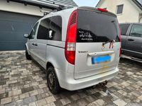 Gebraucht Mercedes Vaneo 125 PS (91 kW) 2006 Silber Van / Kleinbus