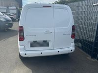 Gebraucht Peugeot Partner 99 PS (72 kW) 2017 Weiß