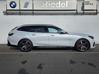 Gebraucht BMW 540 Performance 303 PS (222 kW) 2025 Weiß Kombi