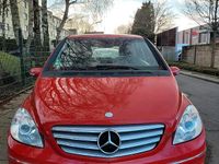Usata Mercedes B150 95 CV (69 kW) 2006 Rosso Monovolume