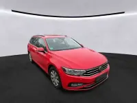 Gebraucht VW Passat Business 122 PS (89 kW) 2023 Tornadorot Kombi