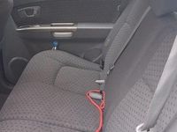 Gebraucht Kia Carens EX 144 PS (105 kW) 2004 Silber Van / Kleinbus