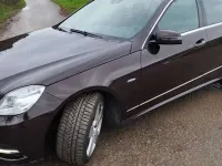 Gebraucht Mercedes E200 Avantgarde 136 PS (100 kW) 2011 Braun Limousine