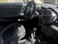 Gebraucht Mini ONE 102 PS (75 kW) 2019 Grau Kleinwagen