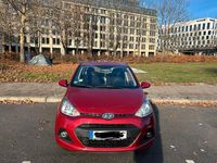 Gebraucht Hyundai i10 2014 Rot Kleinwagen