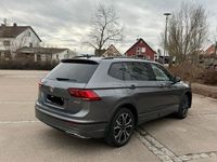 gebraucht VW Tiguan Allspace 2.0 R-Line TSI OPF 140kW DSG 4M