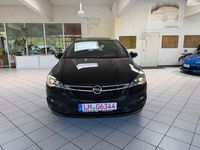 Gebraucht Opel Astra Edition 105 PS (77 kW) 2017 Schwarz Limousine