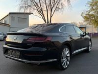 Second-hand VW Arteon 240 CP (176 kW) 2017 Negru Hatchback