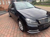 Gebraucht Mercedes C200 Elegance 184 PS (135 kW) 2011 Schwarz Limousine