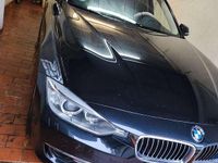 Gebraucht BMW 320 Luxury Line 184 PS (135 kW) 2013 Schwarz Kombi