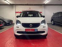 Gebraucht Smart ForFour 71 PS (52 kW) 2019 Weiß Kleinwagen