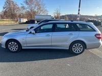 Usata Mercedes E220 170 CV (125 kW) 2010 Argento Berlina