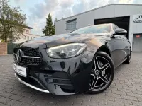 Gebraucht Mercedes E220 AMG 197 PS (144 kW) 2023 Blau Limousine