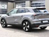 Neu Mitsubishi L Edition 109 PS (80 kW) 2026 Grau Limousine
