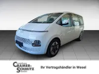 Neu Hyundai Staria Trend 225 PS (165 kW) 2025 Creamy white Van / Kleinbus