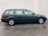 Gebraucht VW Passat S 101 PS (74 kW) 1998 Grün Kombi