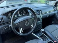 Gebraucht Mercedes B170 116 PS (85 kW) 2009 Schwarz Van / Kleinbus