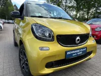 Gebraucht Smart ForTwo Cabrio Prime 90 PS (66 kW) 2018 Tridion sicherheitszelle in bl Cabrio