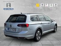 Gebraucht VW Passat GTE 218 PS (160 kW) 2022 Scale silver metallic Kombi