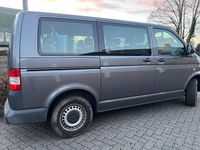 Gebraucht VW Transporter 102 PS (75 kW) 2013 Grau Van