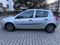 Gebraucht Renault Clio II Authentique 75 PS (55 kW) 2005 Limousine